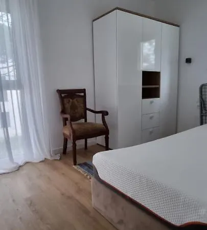 Villa 4rent Vila Vm8 *