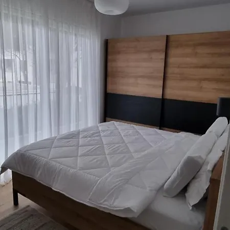 4rent Vila Vm8 *
