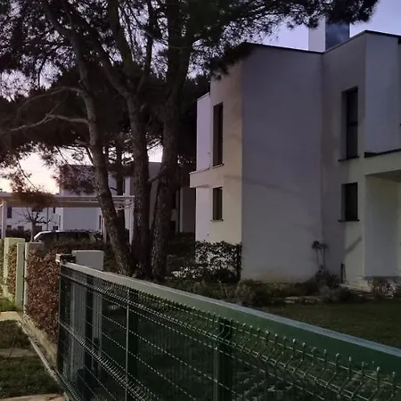 Villa 4rent Vila Vm8 Plazhi San Pietro
