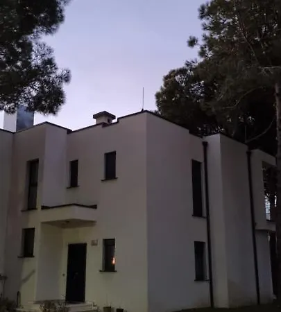 4rent Vila Vm8 * Plazhi San Pietro